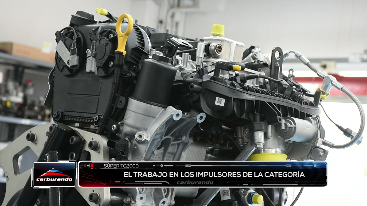 Los trabajos detrás del motor del Súper TC2000