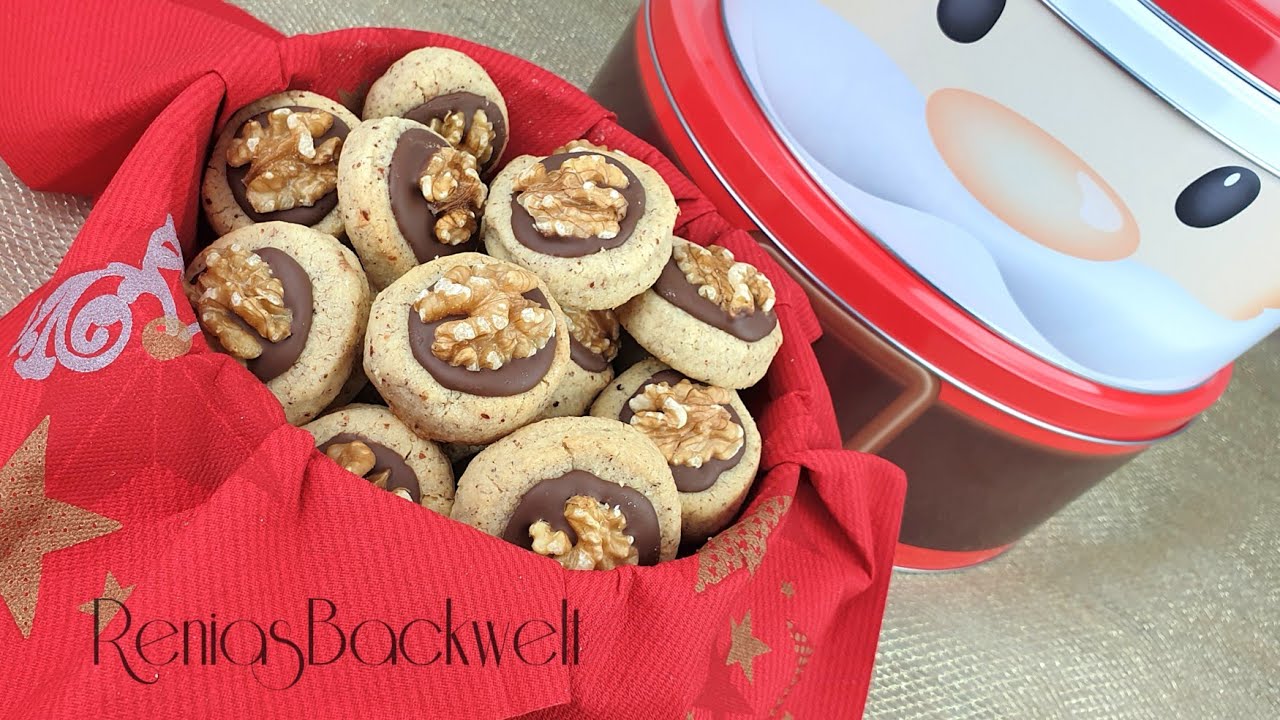 Weihnachtspl&auml;tzchen mit N&uuml;ssen und Schokokleks 🎄
