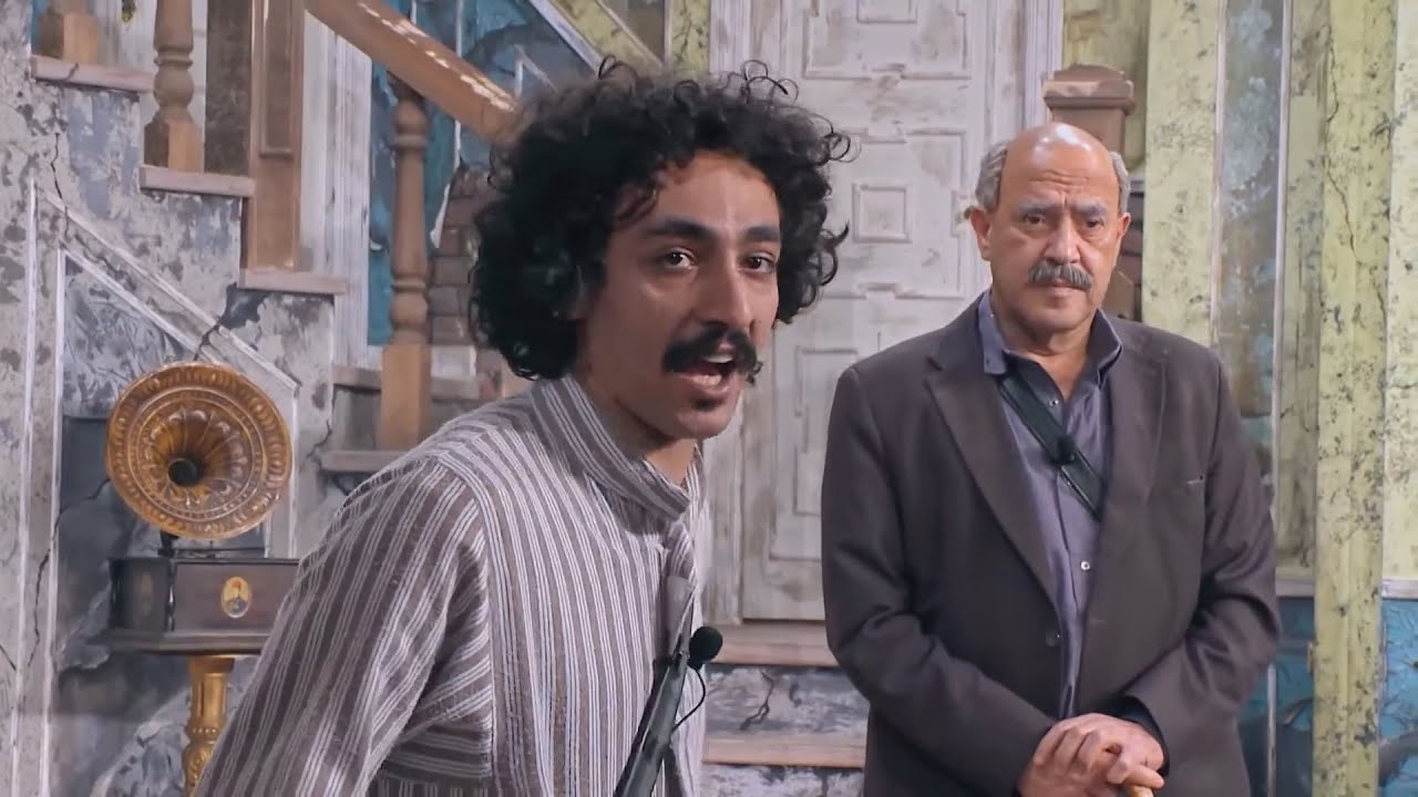 هدهد و عم رمضان بيقدمه عظمه على المسرح سوى #اللوكاندة