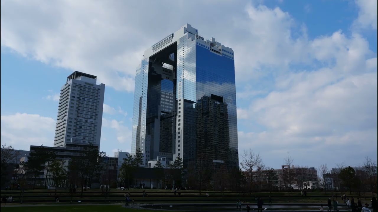 2026/2/1 大阪・梅田｜エルガー《朝の歌》 ロイヤル・フィル × ズーカーマン — シンフォニーホールからの帰り道に梅田を撮影 —