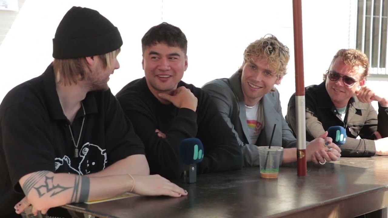 5 Seconds Of Summer Speak To Their Teenage Selves & Speak About Home, Family & More | 2022 Interview
