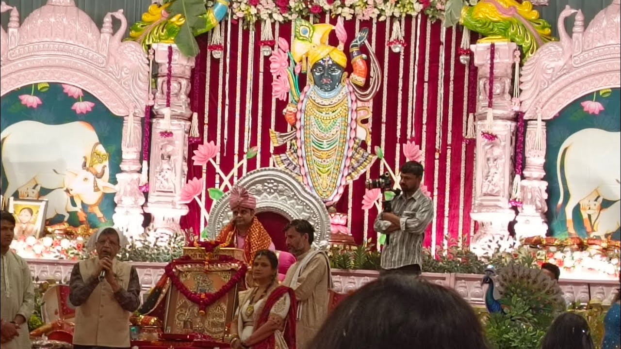 परिवार का महत्व सुनिये व्यास जी के मुखारविंद 🙏# bhakti# Bhagwat# Rudrapur# Uttrakhand# viral