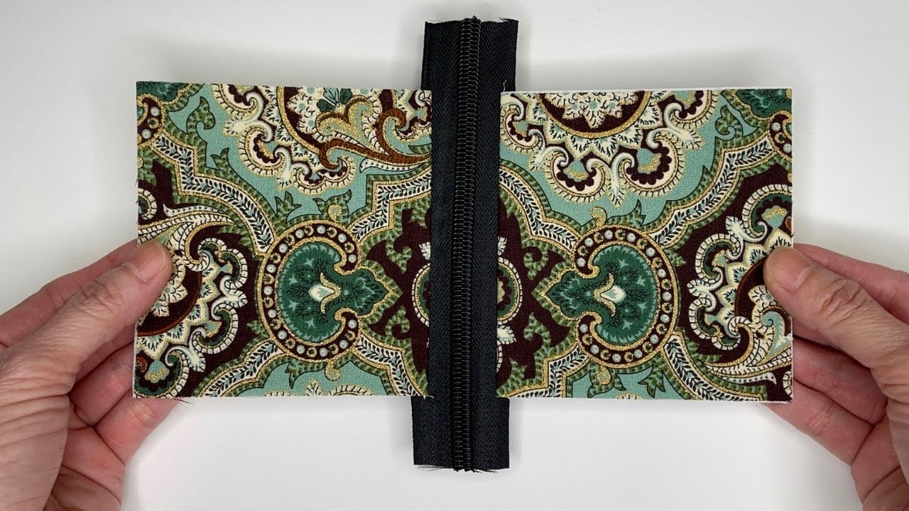 ⭐️ Super Easy - How to Sew a Zipper Pouch / Coin Purse in a new way