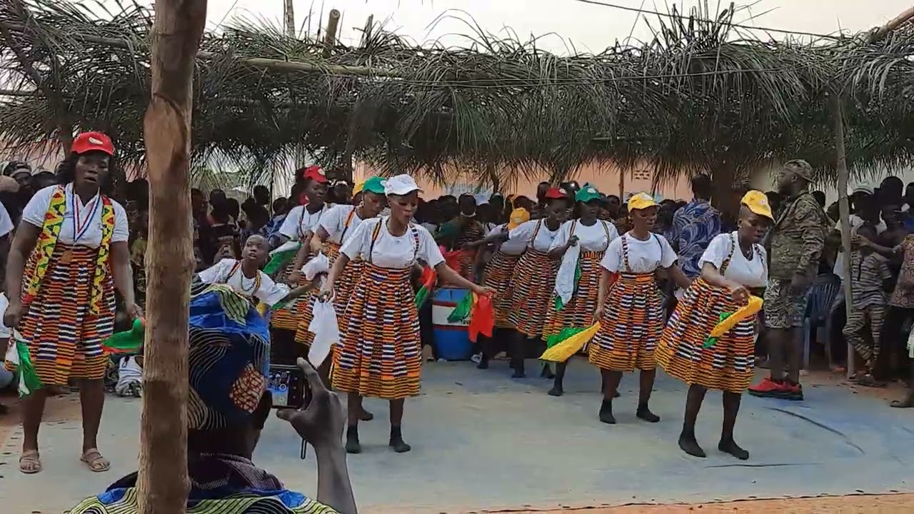 Sortie officielle de bobobo à tove AHOUNDJO au Togo