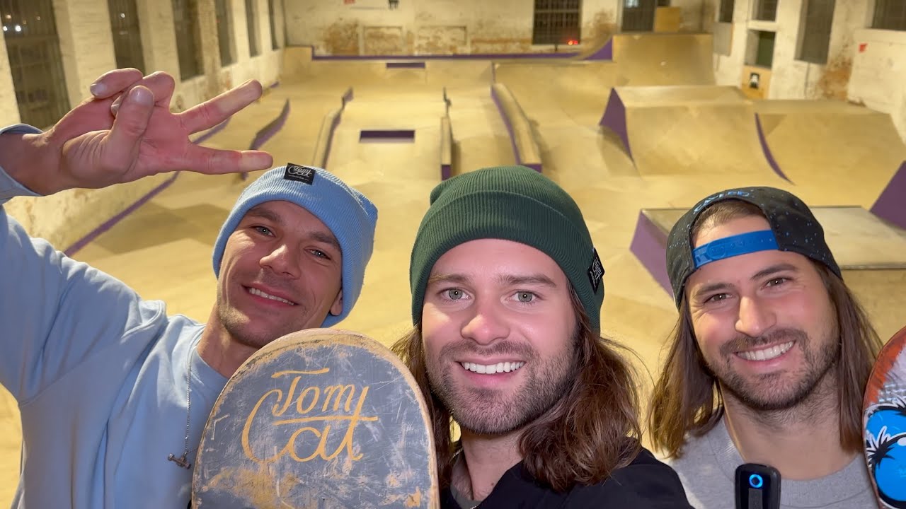 Skatehalle Ulm Reithalle mit emu the bird