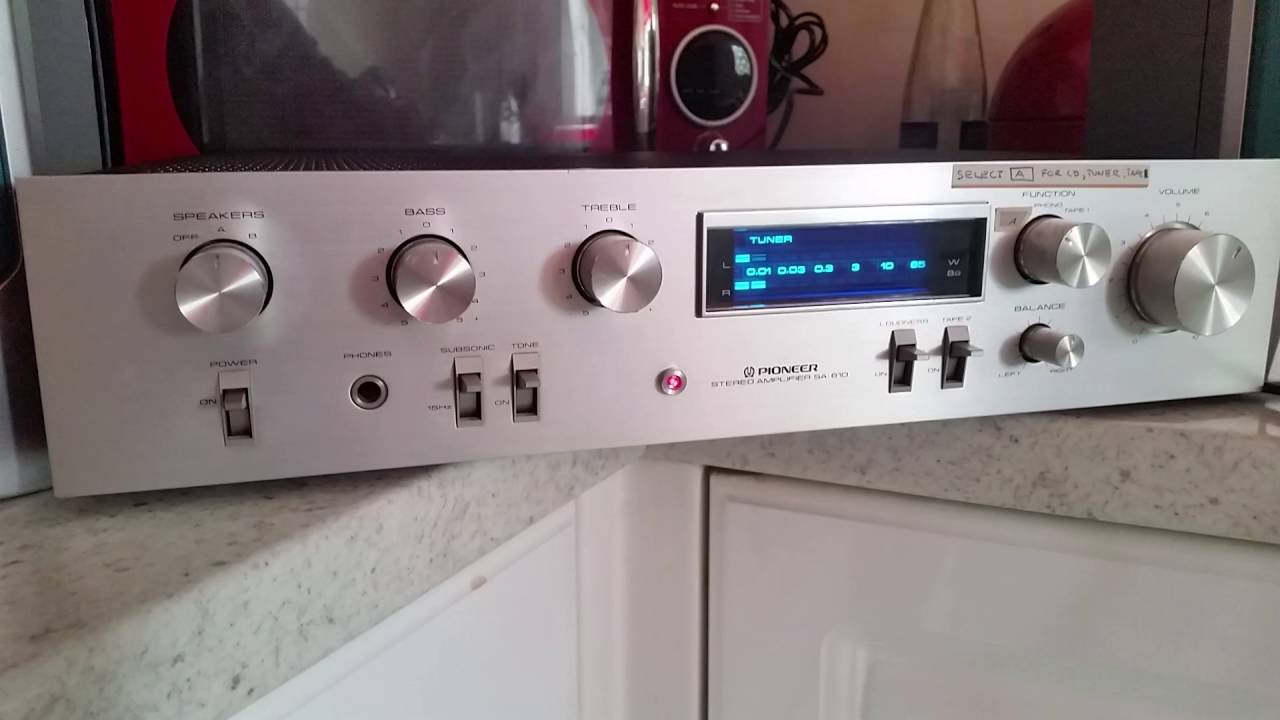 (Pioneer SA-610) Stereo Amplifier (1979)