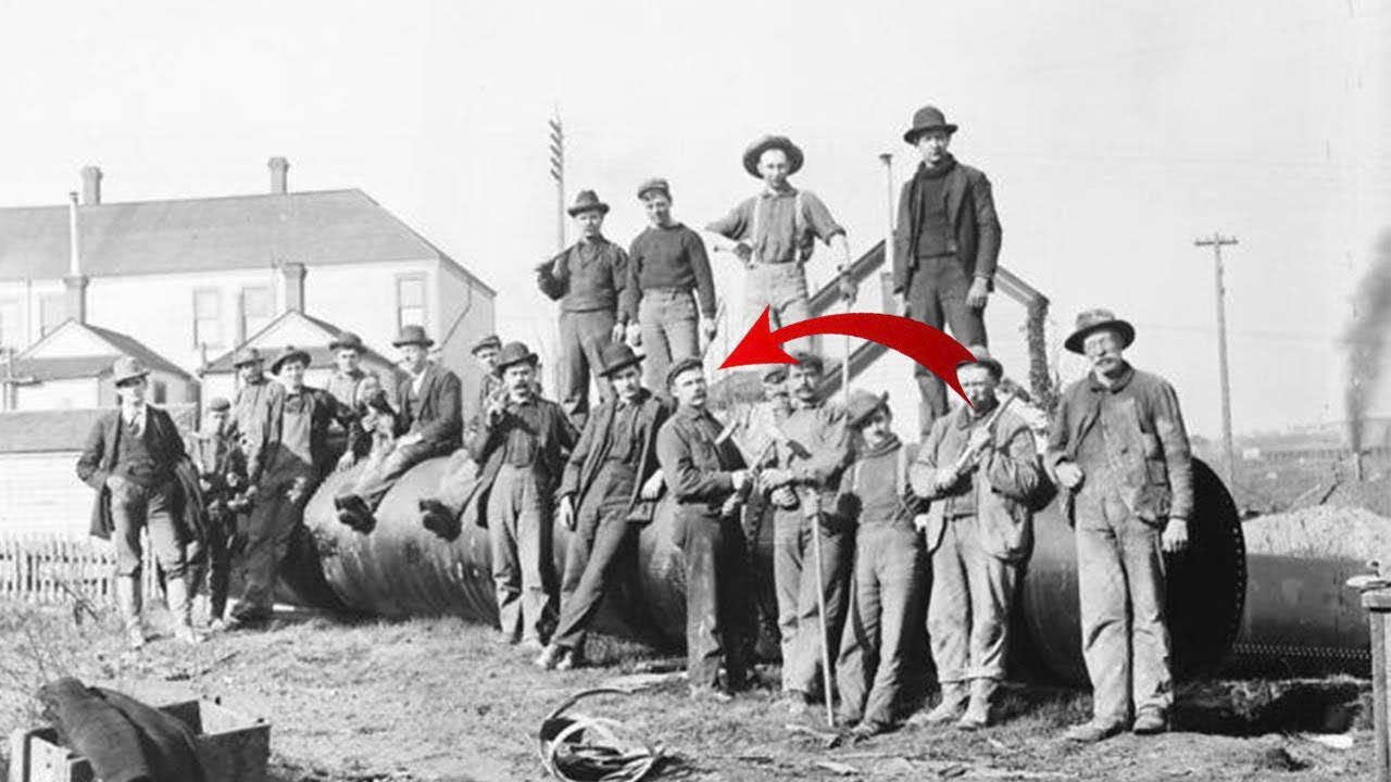 50 Rare Vintage Pictures Showing The Everyday Grit Of Working Class Americans Back In The Day