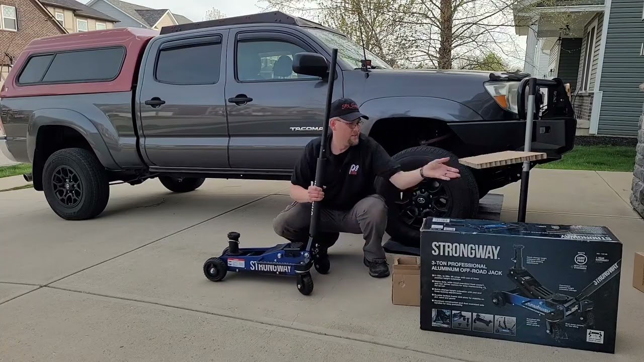 Strongway 3ton Off Road jack overview