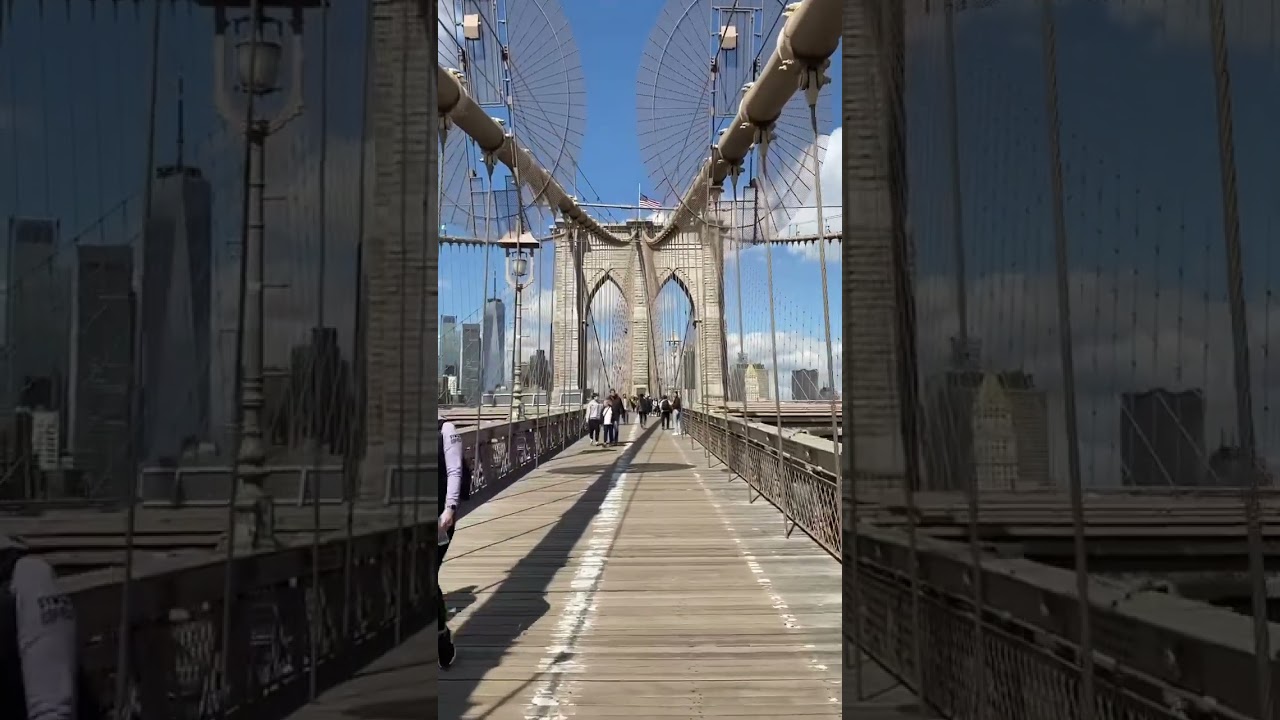 Walking the Brooklyn Bridge - Explore the Best of New York's Iconic Landmarks