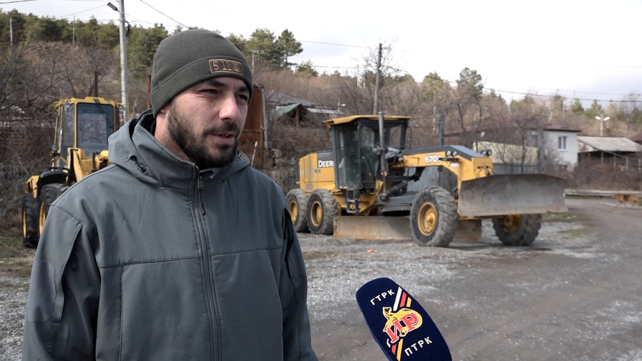 Алан Гаглоев поздравил работников жилищно-бытового обслуживания и ЖКХ с профессиональным праздником