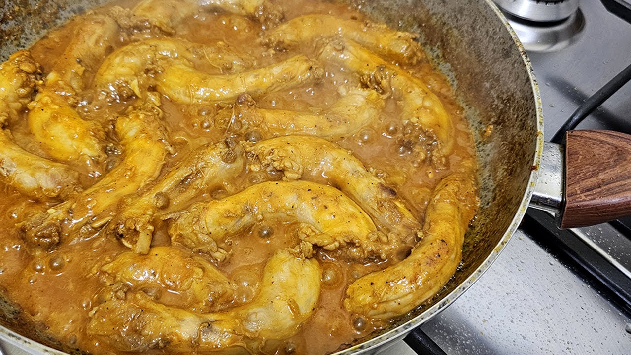 Pescoço de galinha ao molho ou frito que delícia