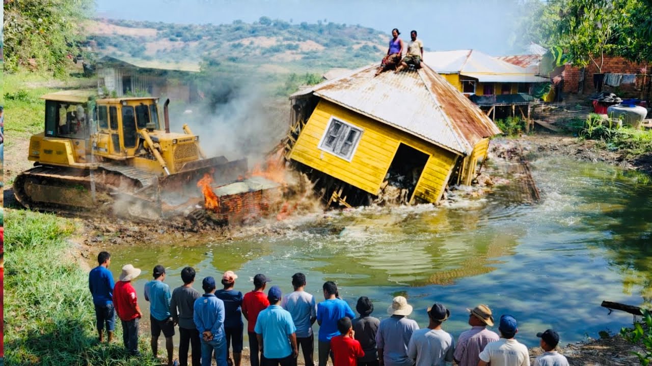 Excellent Starting Perfect New PROJECT!! Delete Small POND Process by Mini dozer Push, Dump Truck