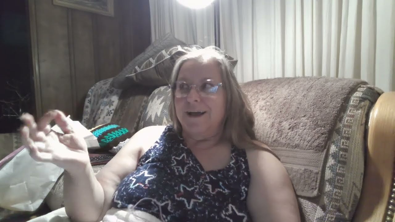 Killing time! LET'S CROCHET/CRAFT!!!