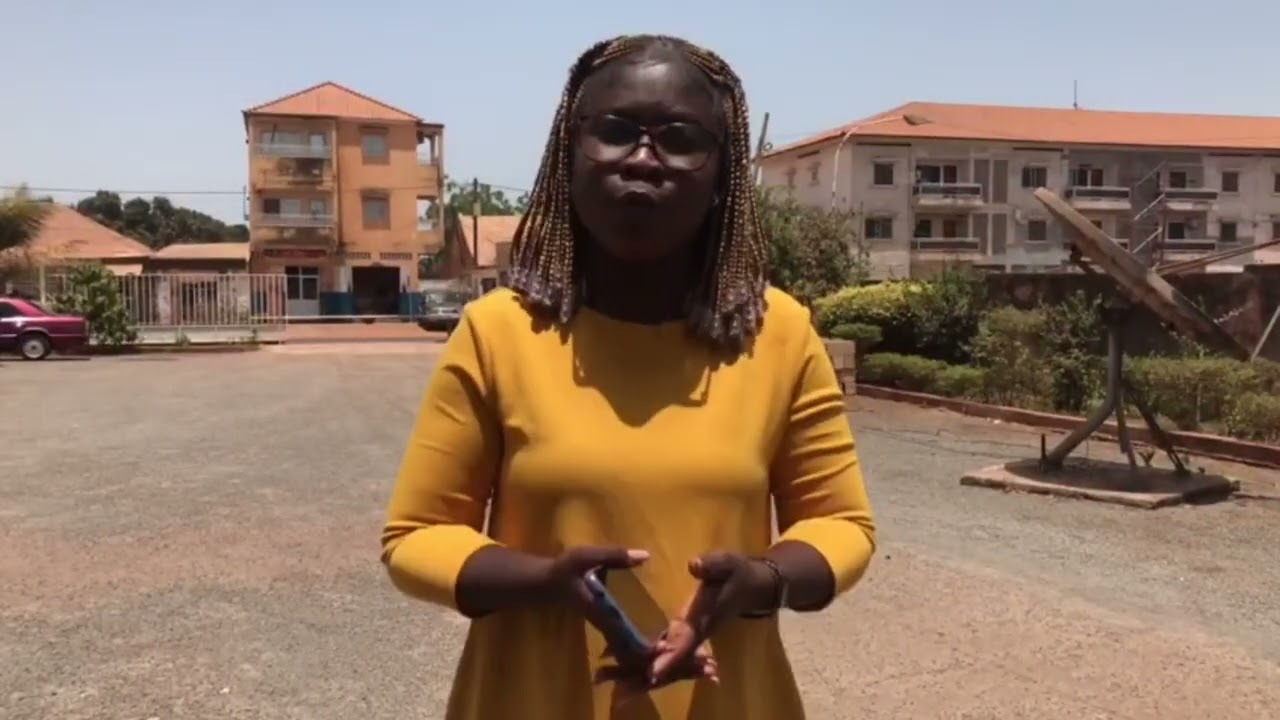 Estudantes da Guiné-Bissau explicam a importância de falar português