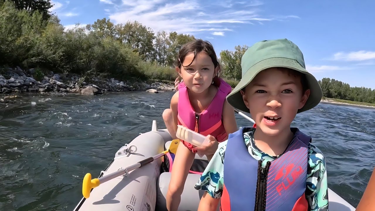 Calgary Bow River Floating w/  kids from St. Patrick's Island to Sikome Lake | @wethemuttons vid#763