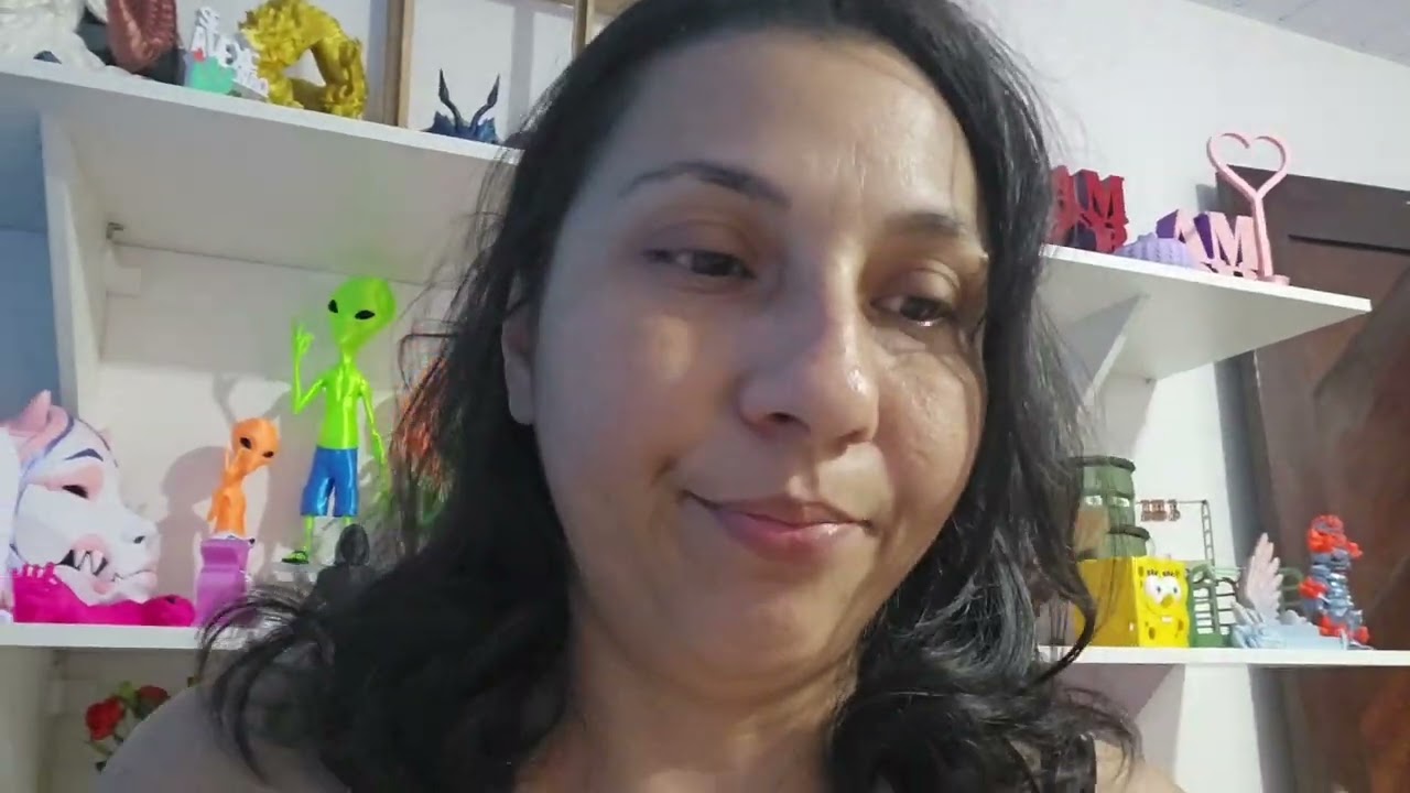 Vida real de quem vive de impressão 3D: separando as peças da feira.