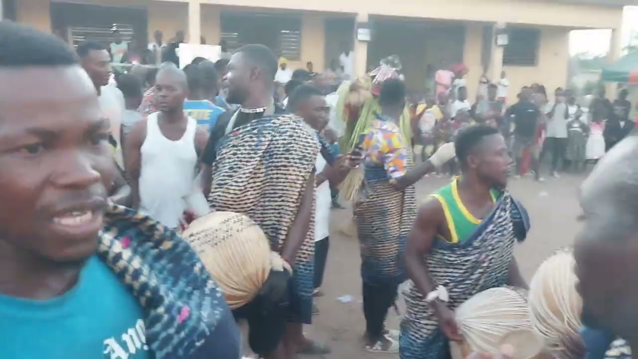 Célébration de la pâque avec le groupe goli club de Belakro