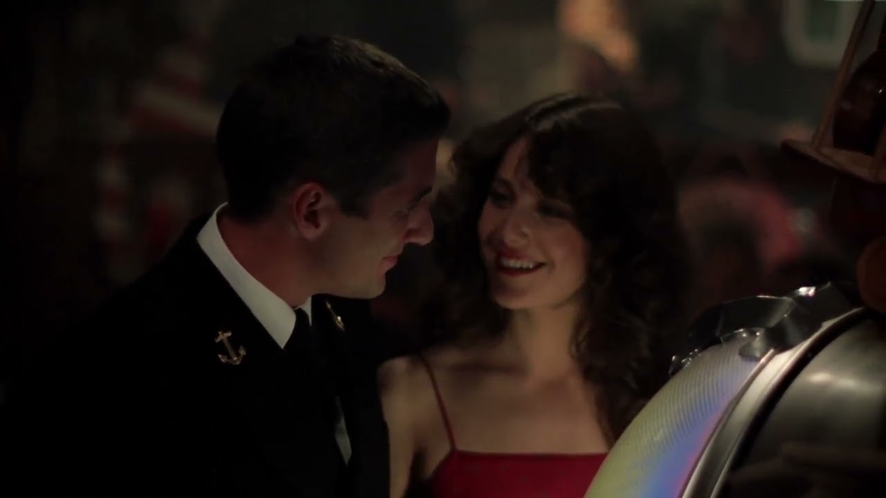 An Officer and a Gentleman - Jukebox Scene (Tunnel of Love)