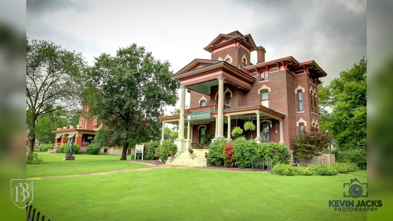 Historic Fort Scott Bed & Breakfast For Sale!