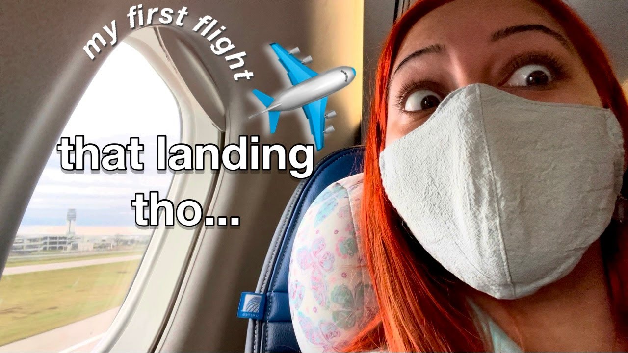 FIRST TIME FLYING ON A PLANE 😳✈️