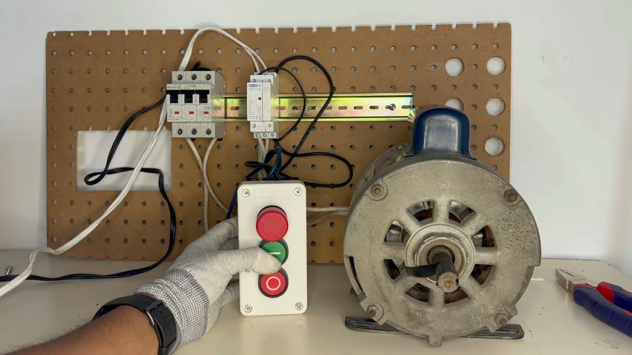 ARRANQUE Y PARO CON BOTONERA BX-03