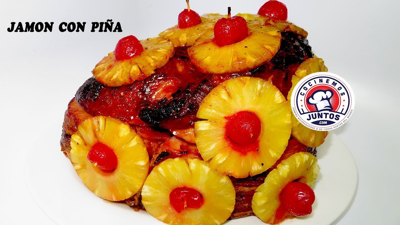 Jamon al horno glaseado con piña y papas para esta navidad.