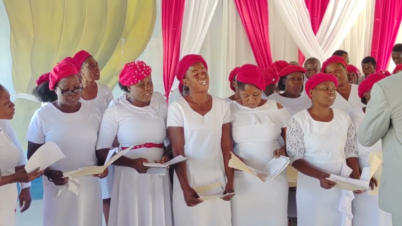 Jezi se Wa nou avec la Grande Chorale de l'église de Dieu la Main du Christ de Saint-Marc