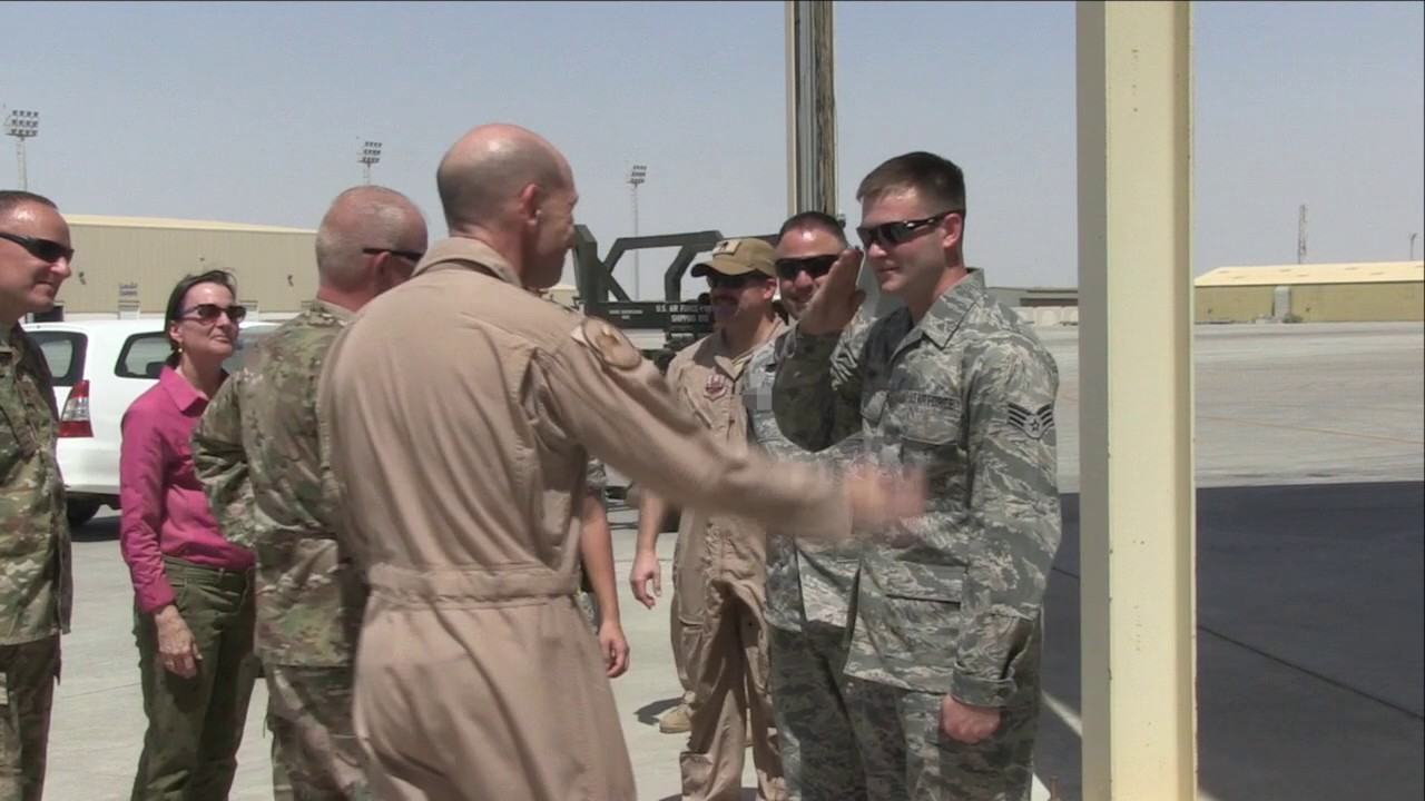 COMACC Visits the 380AEW