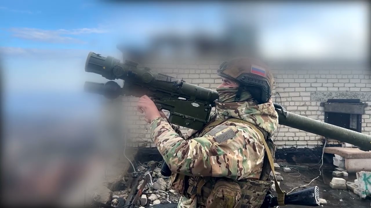 Russian air defense troop uses a Verba MANPAD to shoot down a Ukrainian drone