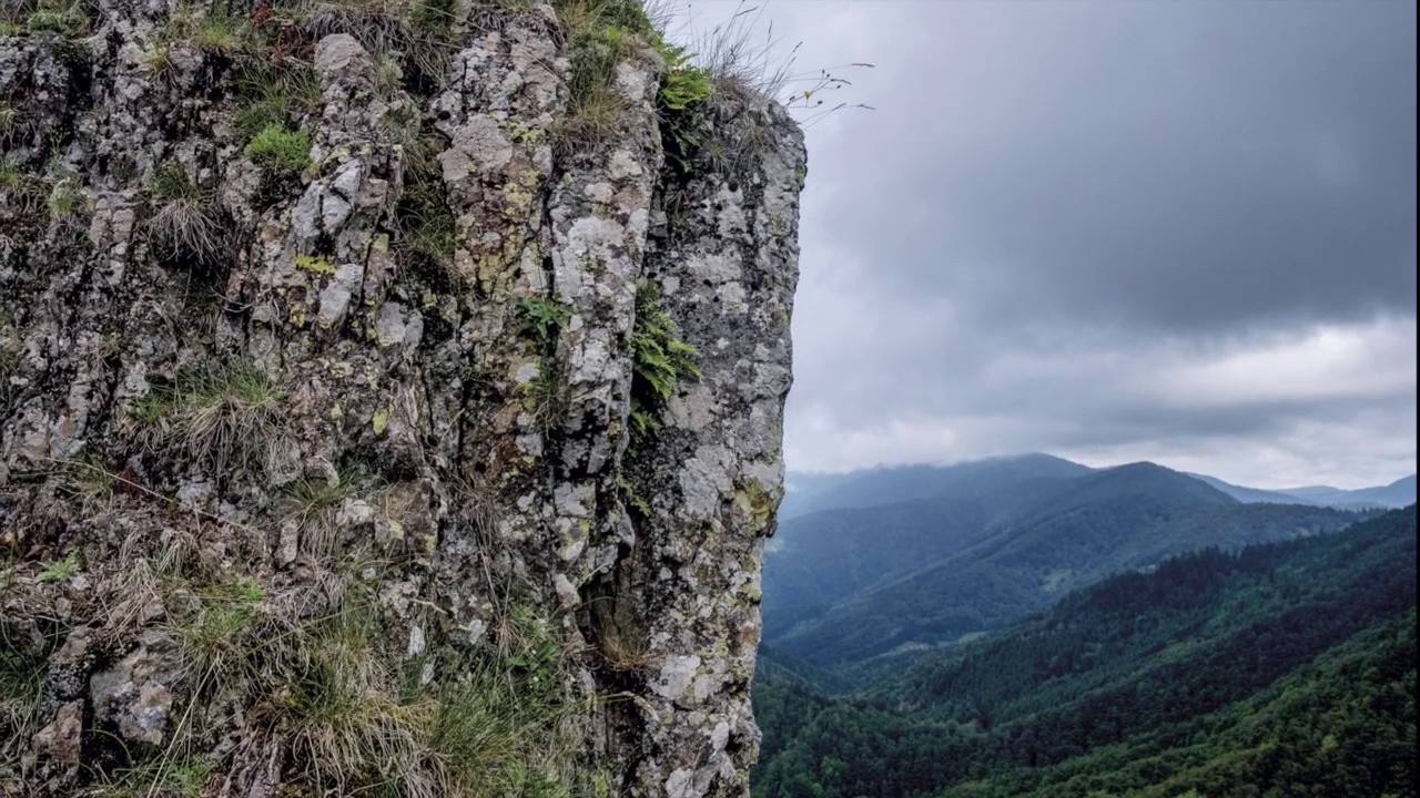 L'Alsace insolite et secrète / Vianney Huguenot