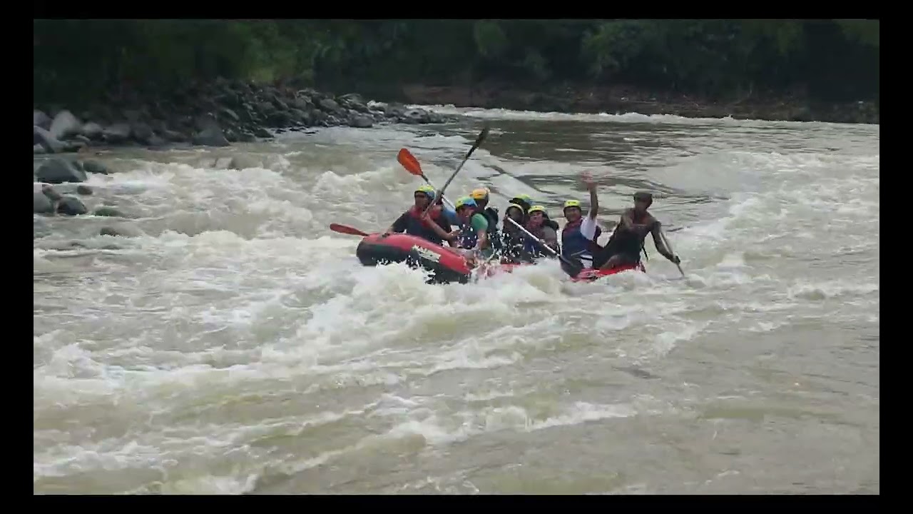 Happy Family Rafting @malipirvideo Seruu Sungai Citatih