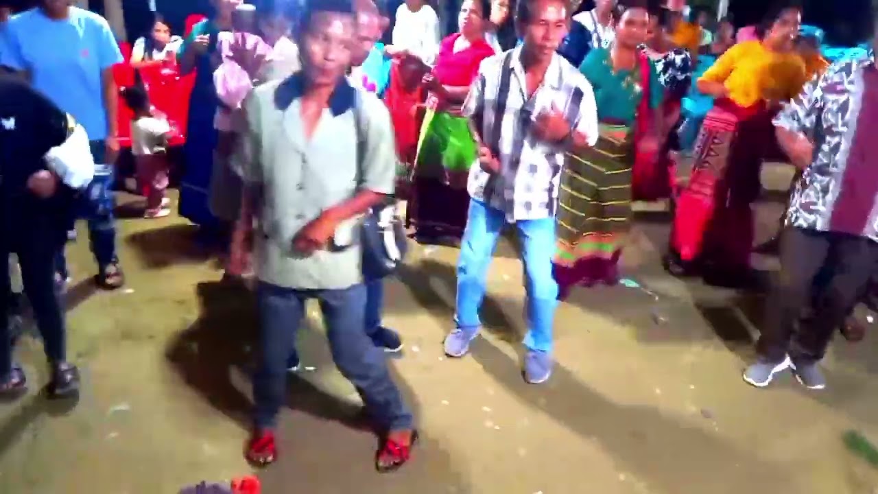 Pesta//Goyang Bola Kala di arena Pesta berlantai Tanah//pesta channel2639