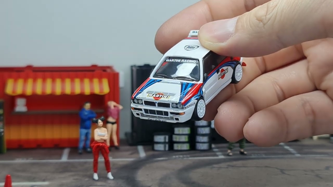 FirstLook MINI GT 300 LANCIA DELTA HF INTEGRALE EVOLUZIONE - MARTINI RACING