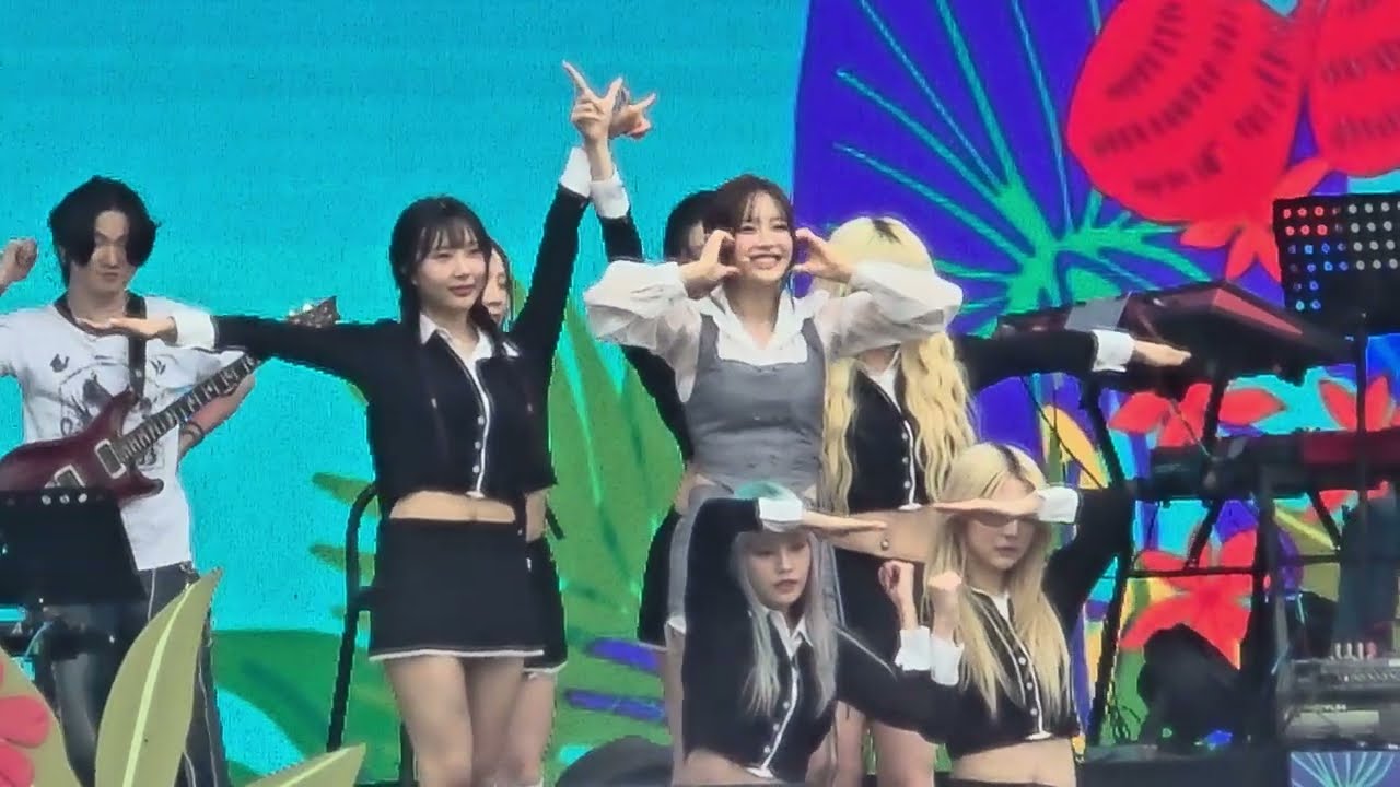 250531 츄(CHUU) - 2025 위버스콘 페스티벌