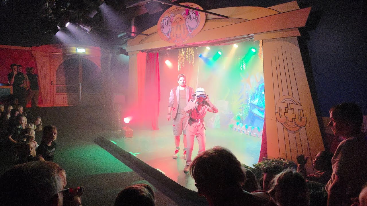julianatoren De Grote Tijdreis theather show
