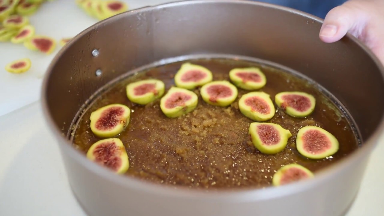 Upside down caramelized fig cake!