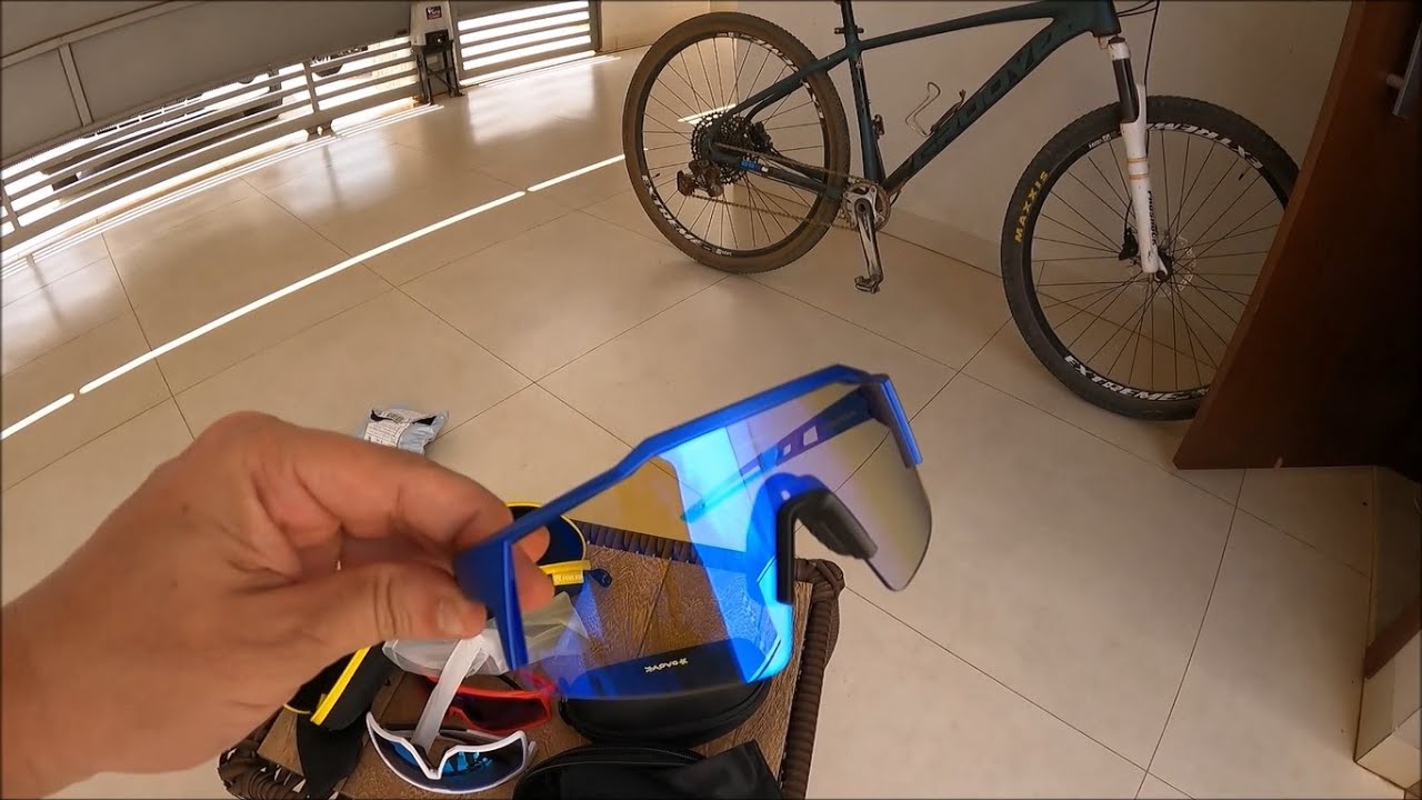 Grata surpresa!  Óculos de ciclismo bom e barato! (não embaçam)