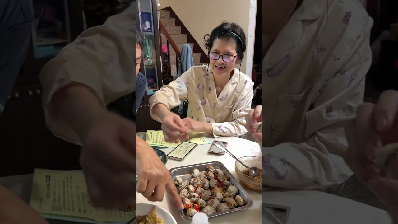 ម្ហូបល្បីងាវហាល​ .....🤤🤤