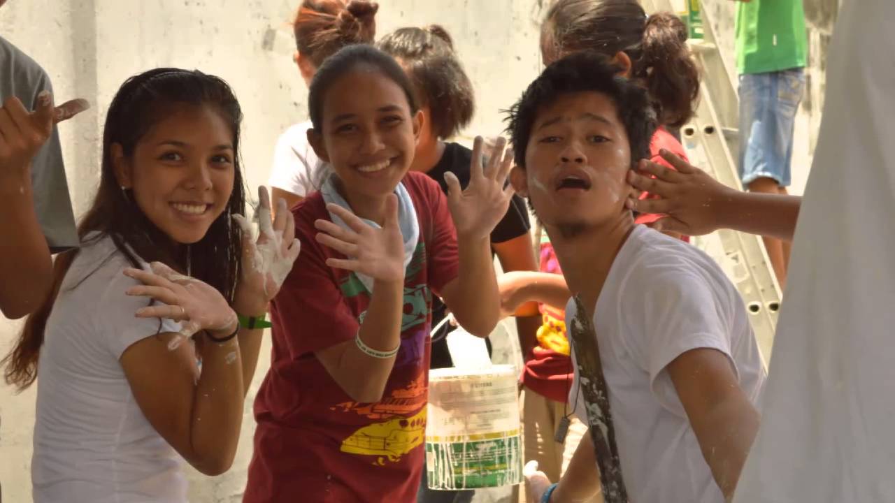 Wall Painting in PNU-Cadiz (A+ Activity of CFC-Youth For Christ Negros Occidental)