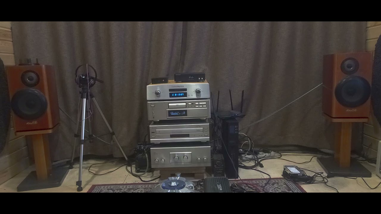 CD проигрыватель.Opera Reference SACD-2.0
