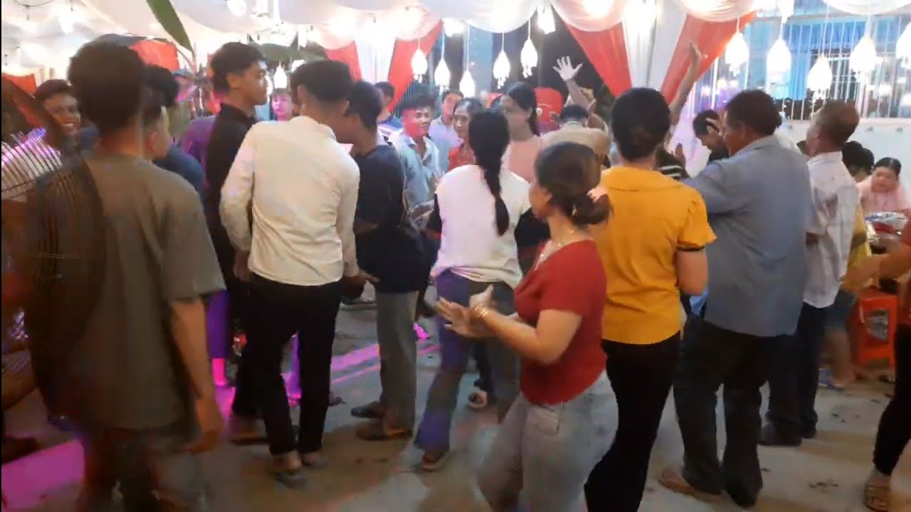 liên khúc nhạc sống khmer krom  cực hay/ đám hỏi em gái / khom7 phường 8# khmer tra vinh #