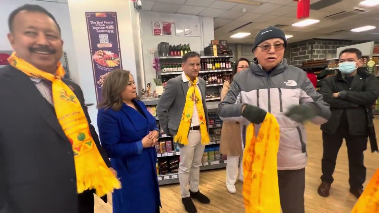 Basingstoke Oriental Mart opening day/Basingstoke Go outdoor