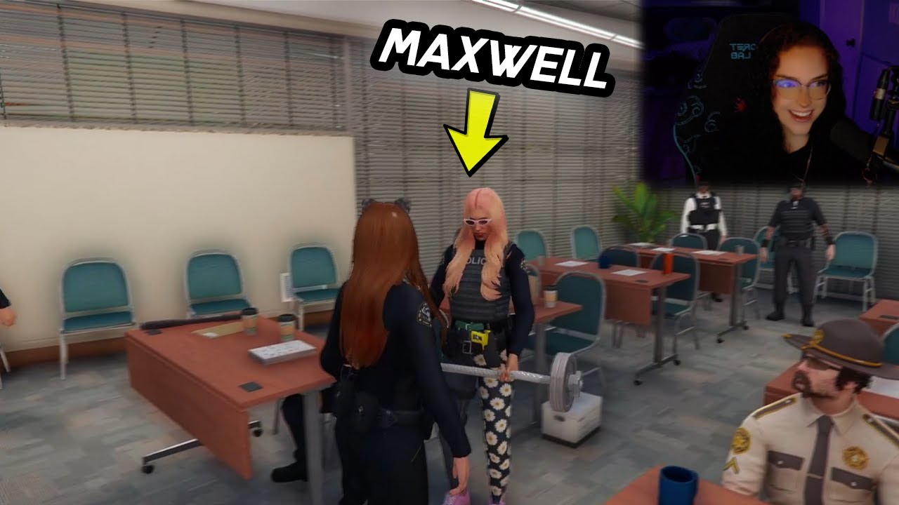 BRANDI LYNN reacts to MAXWELL'S Halloween Costume #nopixel #gtarp #fivem