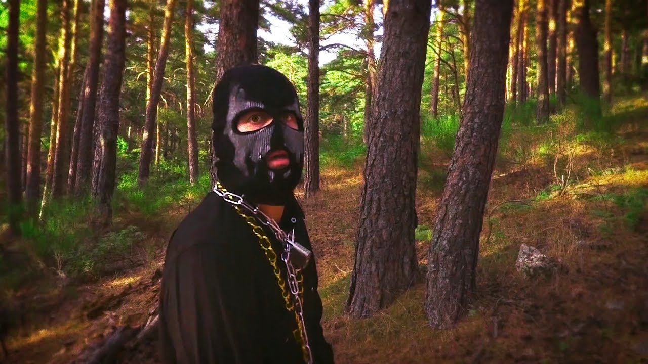 UMMO - Luxifer ft. Shrlstn (Video Oficial)