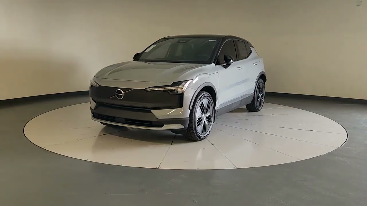 2026 Volvo EX30 Twin Motor Cross Country Ultra Houston, League City, Pearland, Texas City TX