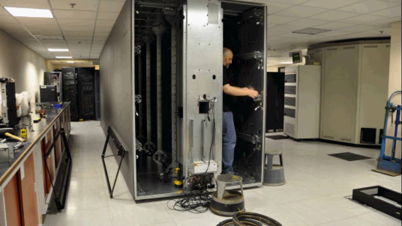 TimeLapse installation of Storagetek SL8500