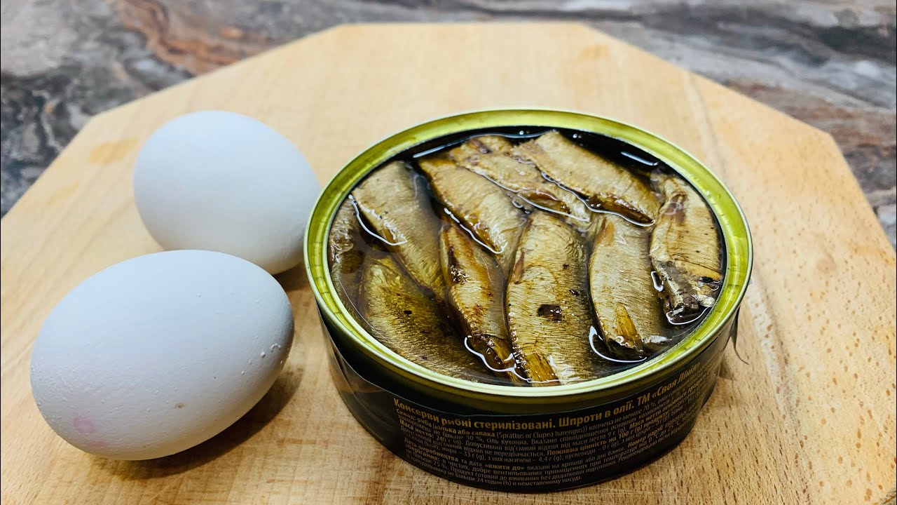 ПОТРЯСАЮЩИЙ салат со ШПРОТАМИ на  ПРАЗДНИЧНЫЙ стол￼! ВКУСНЫЙ,ПРОСТОЙ,БЫСТРЫЙ .