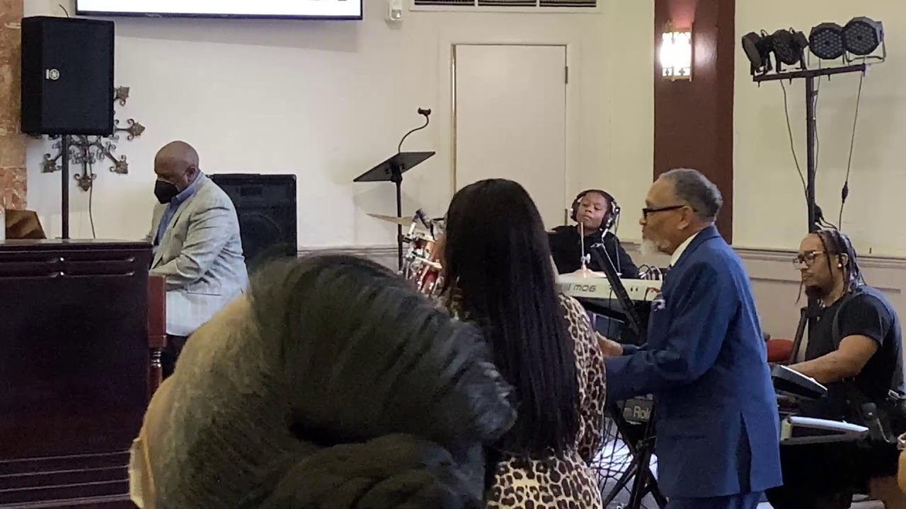 Sunday Morning Worship