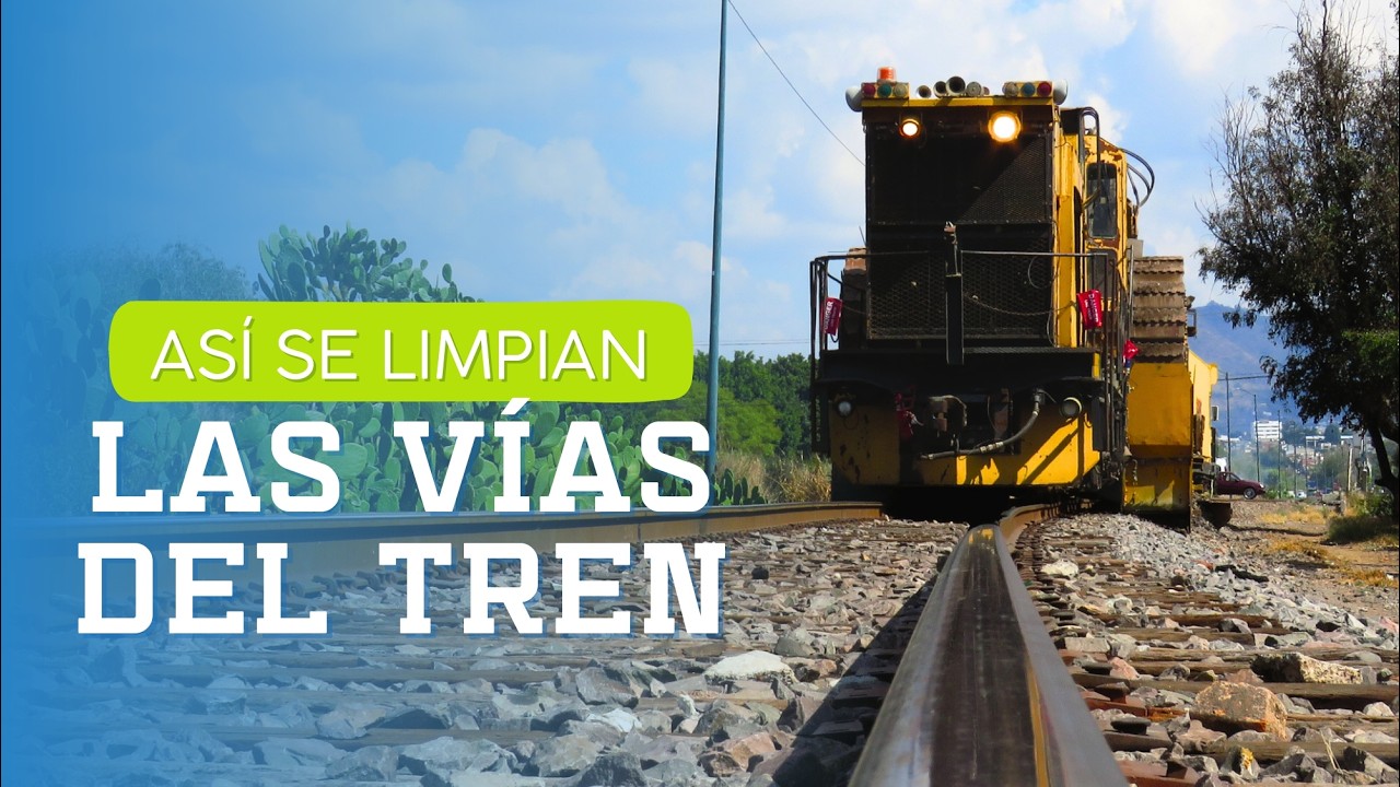 Asi se limpian la piedras de las vias del tren. Loram SBC-11 en Morelia (Soulder Ballast Cleaner)