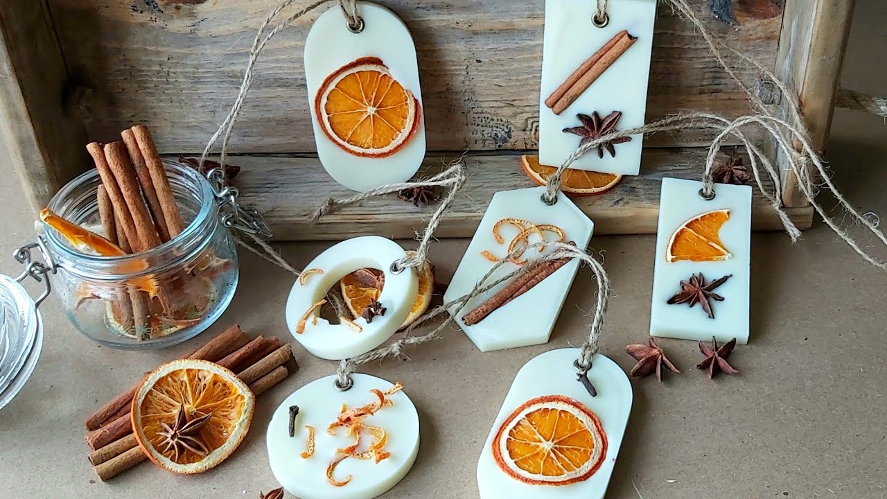 DIY Soy & Beeswax Scented Wax Tablets.